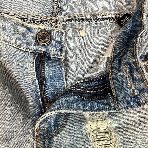 Rue 21 Distressed Denim Shorts - Picture 6 of 10